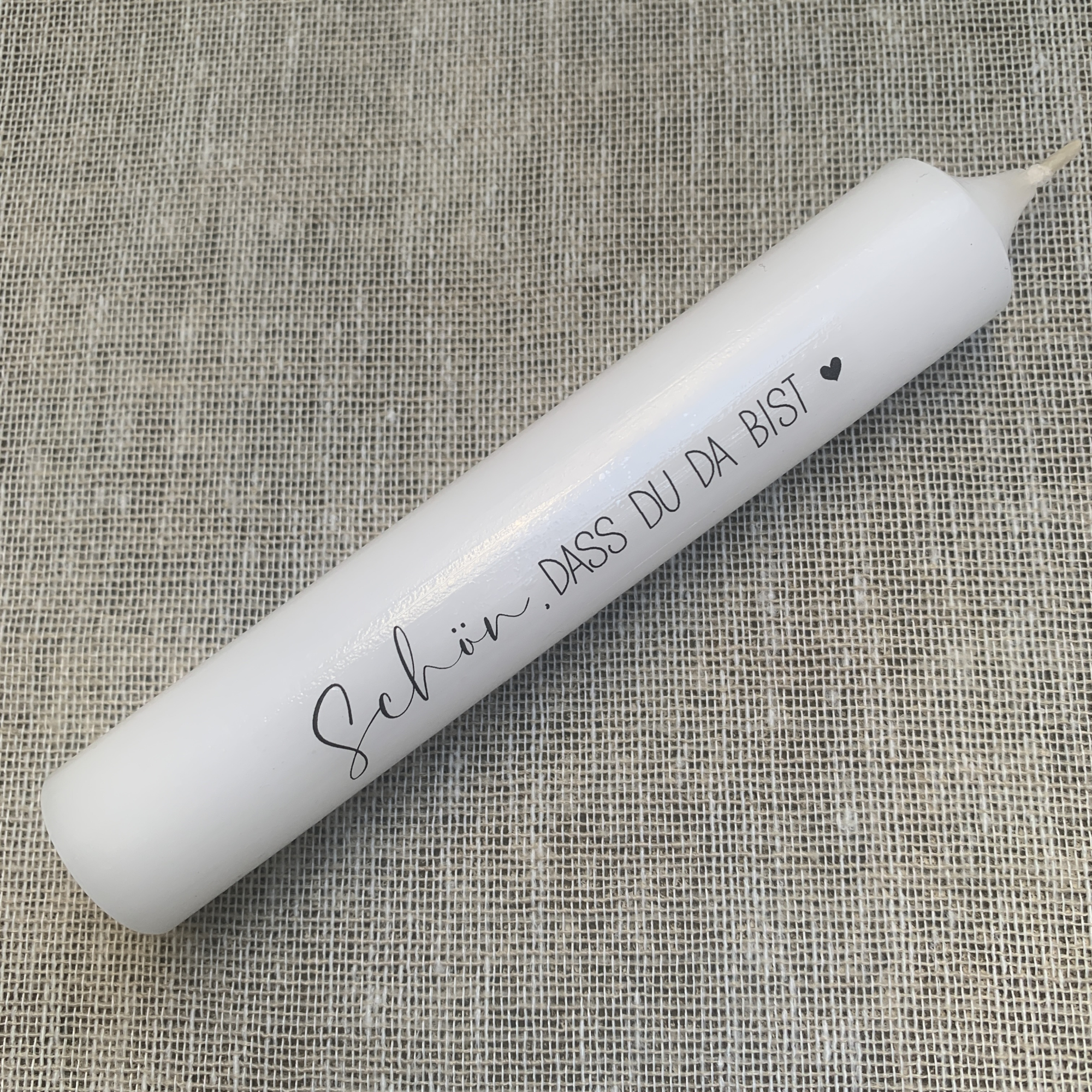 Preview: Gastgeschenk kleine Kerze Stabkerze Schön, dass Du da bist personalisiert Geschenk Taufe Kommunion Konfirmation Firmung Hochzeit
